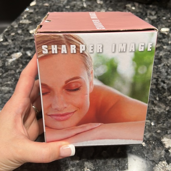 Sharper Image ultrasonic portable misting diffuser new in box! - Picture 4 of 8